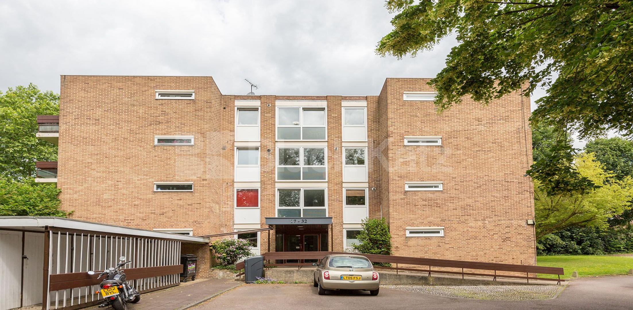 			New Instruction! , 2 Bedroom, 1 bath, 1 reception Apartment			 Stanhope Road, Crouch End / Highgate